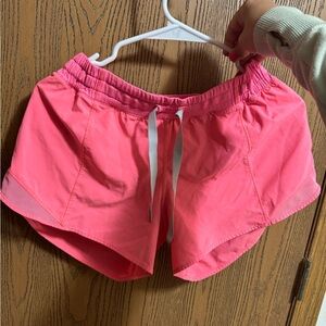 Lululemon hotty hot short